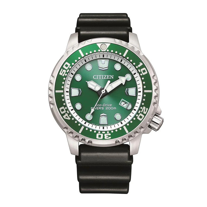Citizen Diver's eco-drive verde